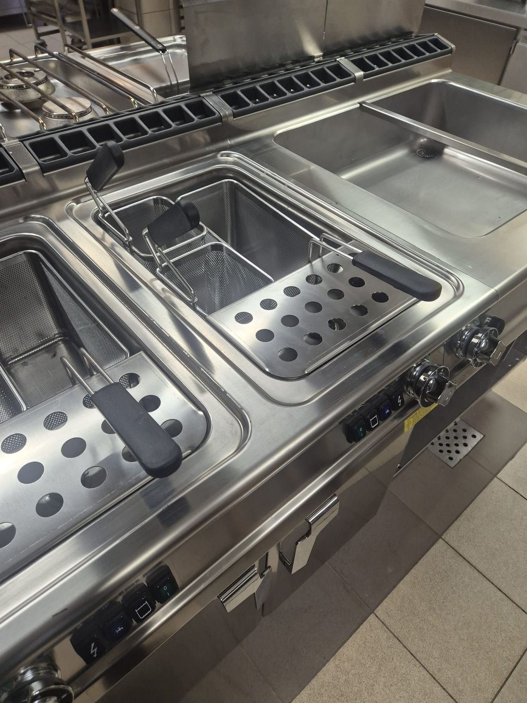 Realizacja Bar u Romka w wykonaniu Bentto