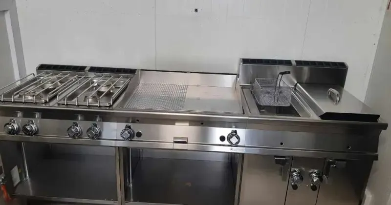 Realizacja Plaża Białogóra Restauracja Antonio w wykonaniu Bentto